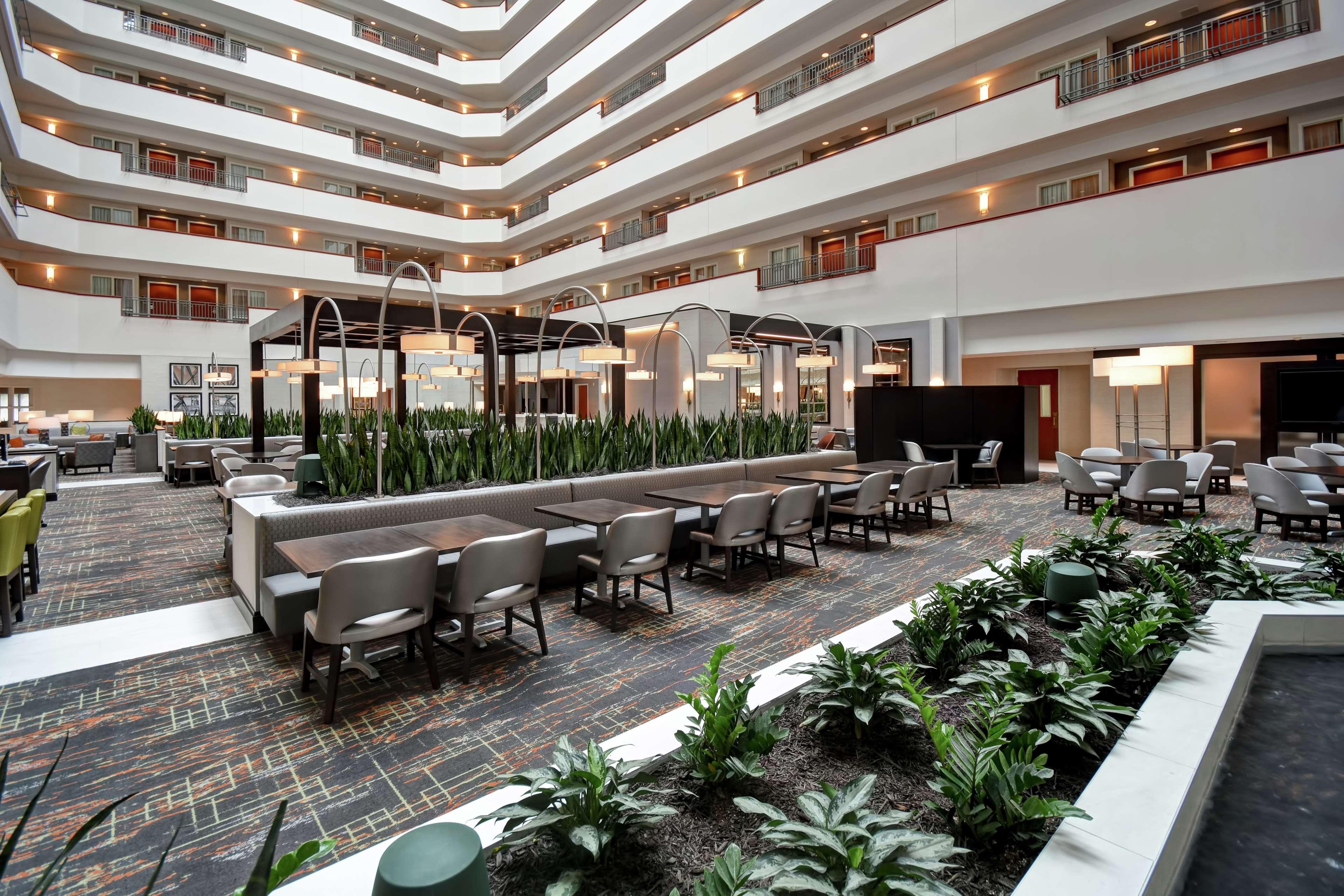 Embassy Suites Little Rock Exteriör bild