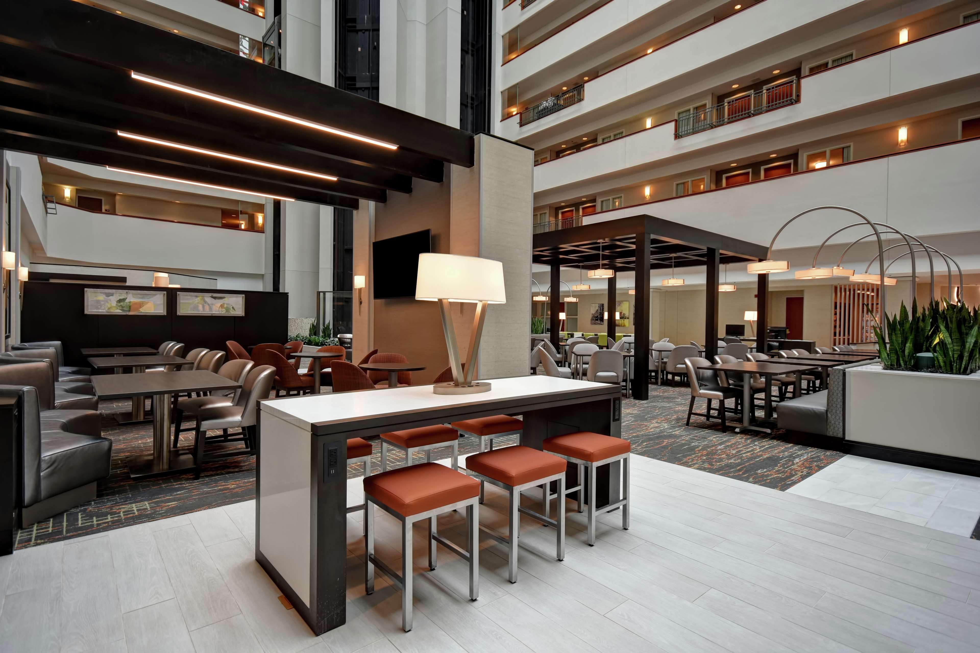 Embassy Suites Little Rock Exteriör bild