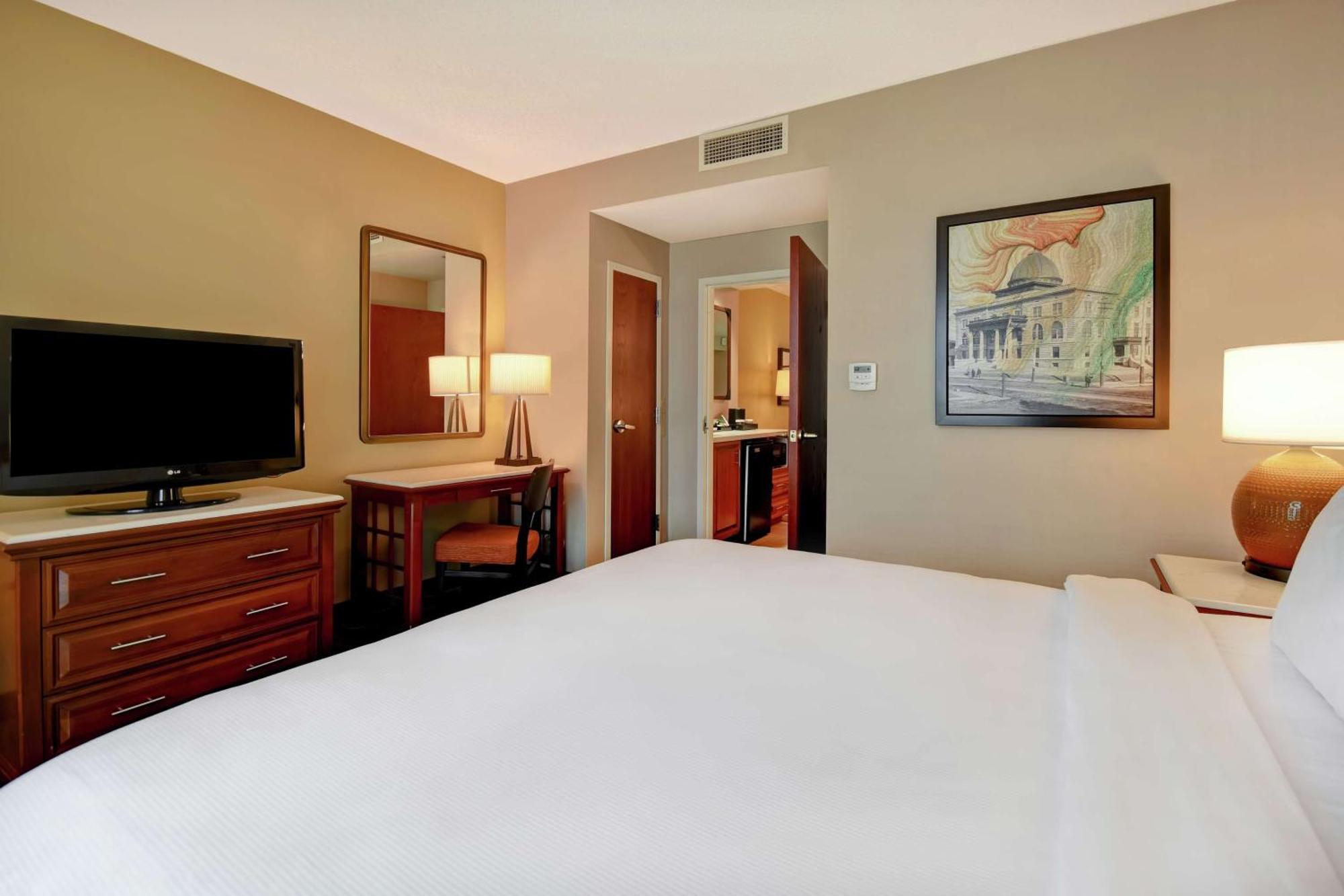Embassy Suites Little Rock Exteriör bild
