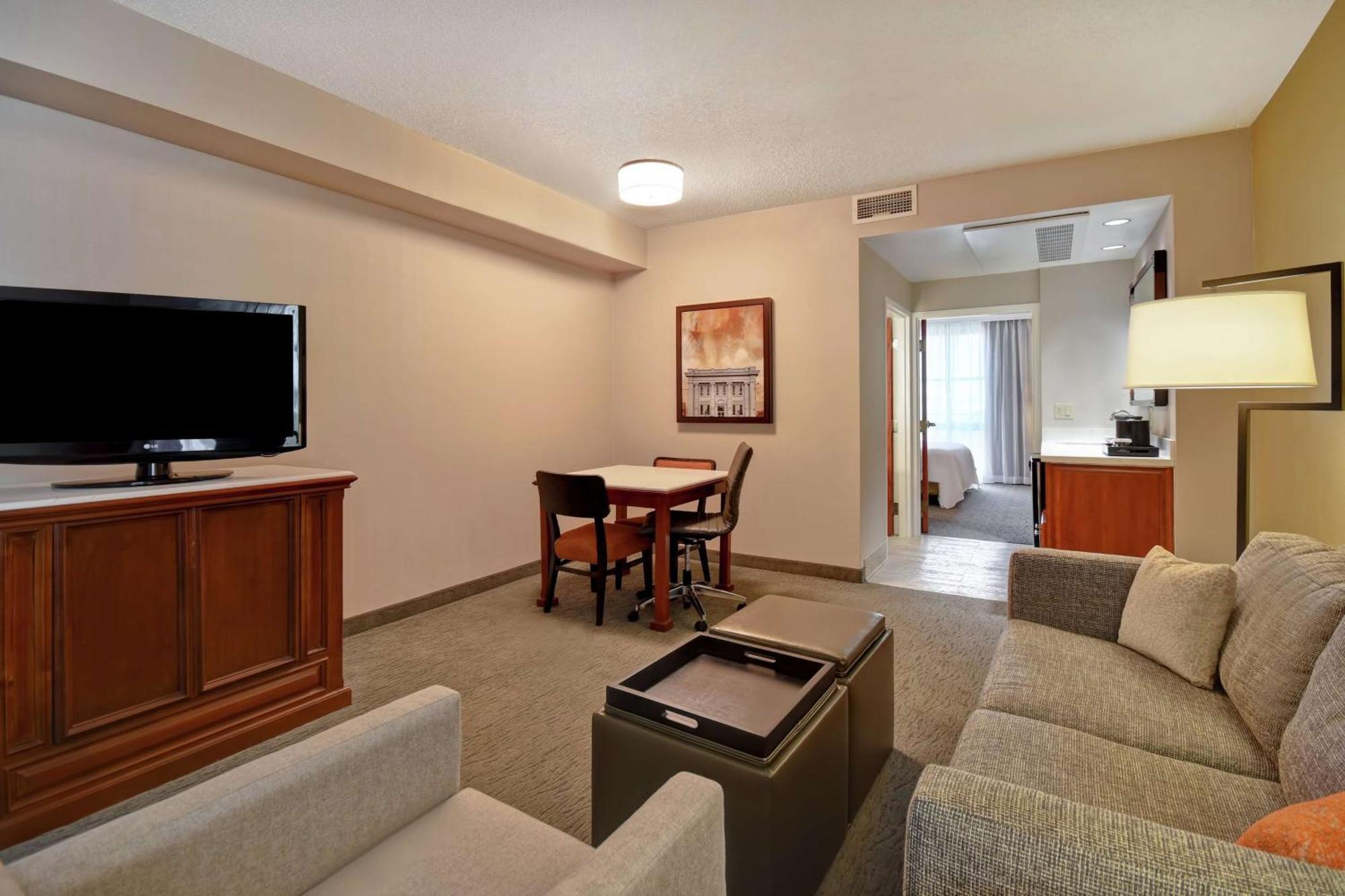 Embassy Suites Little Rock Exteriör bild