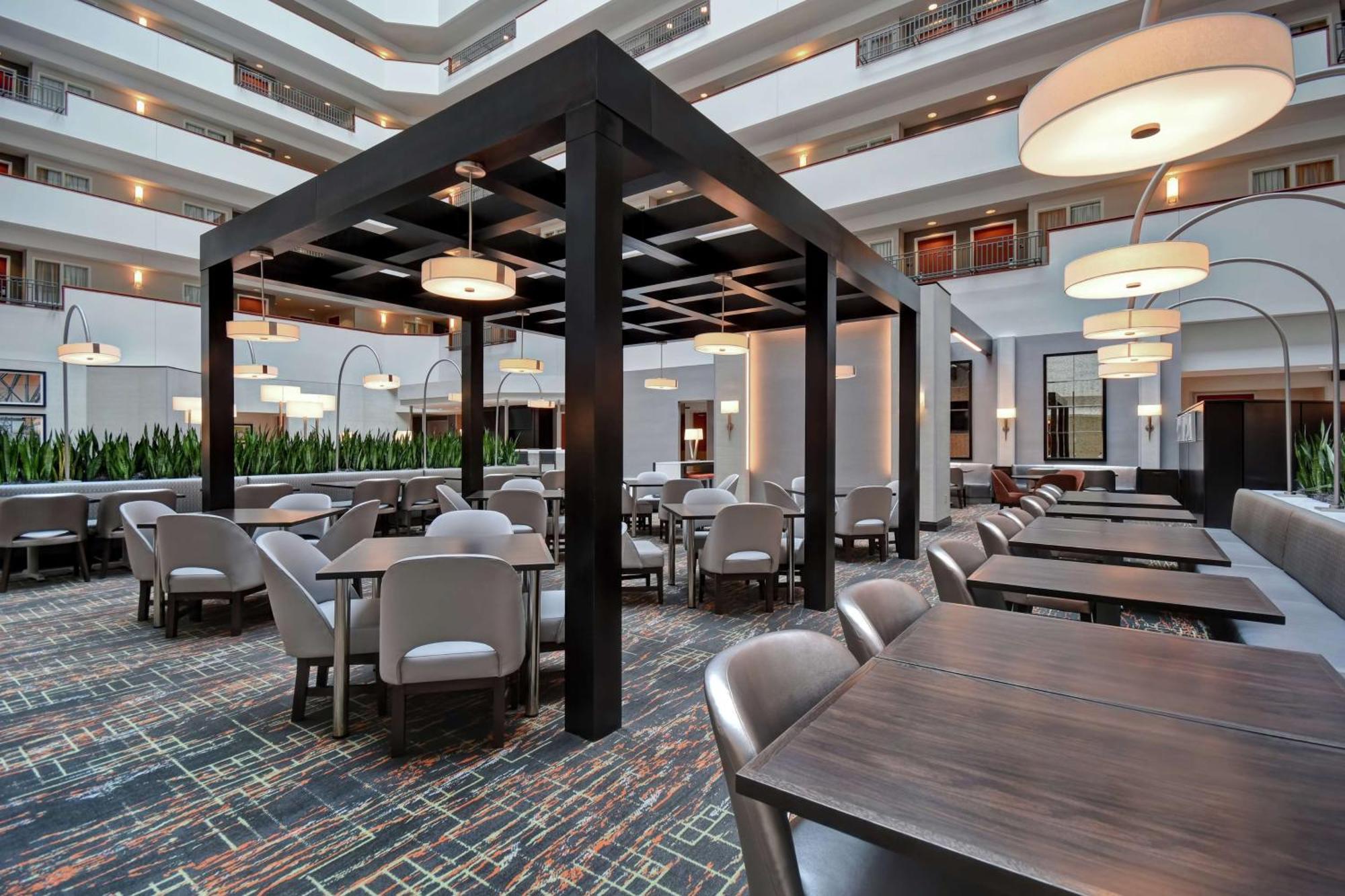 Embassy Suites Little Rock Exteriör bild