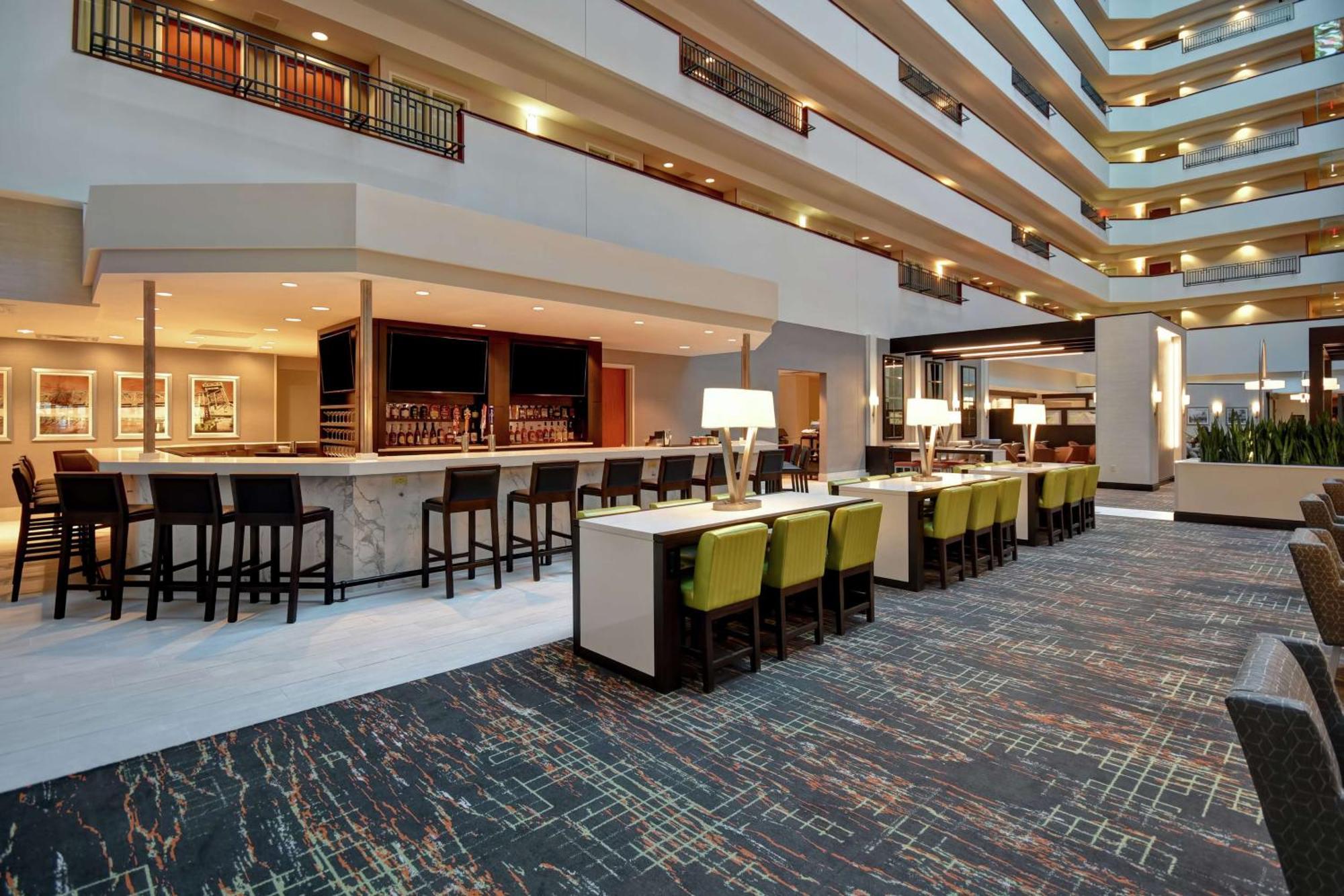 Embassy Suites Little Rock Exteriör bild